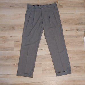 Travel Classic Fit Men's Dress Pants soft Gray size 36x32
